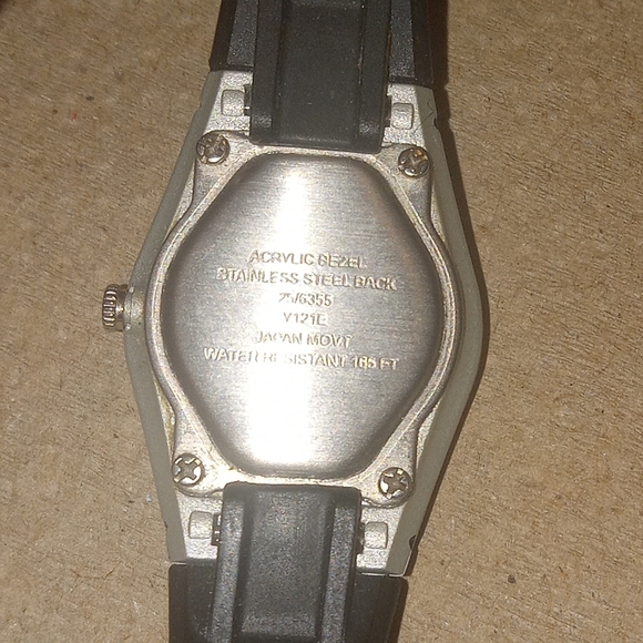 Armitron Black/Silver Sport Watch for Ladies - Picture 2 of 3